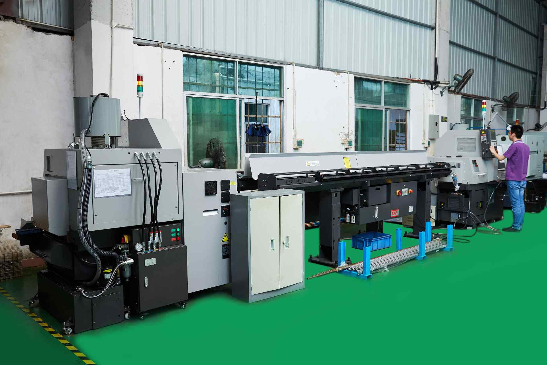 Precision CNC Tunring Center Workshop of Custom Machined Components